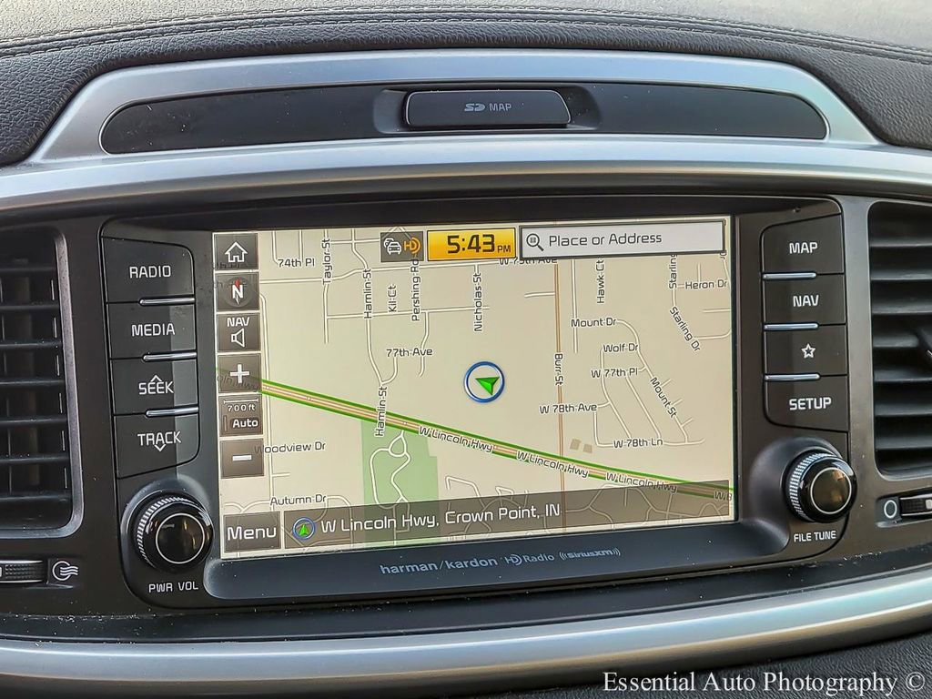 Used 2019 Kia Sorento SX image 22