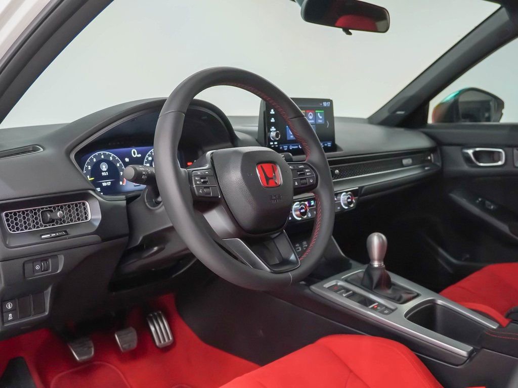 Used 2025 Honda Civic Type R image 4