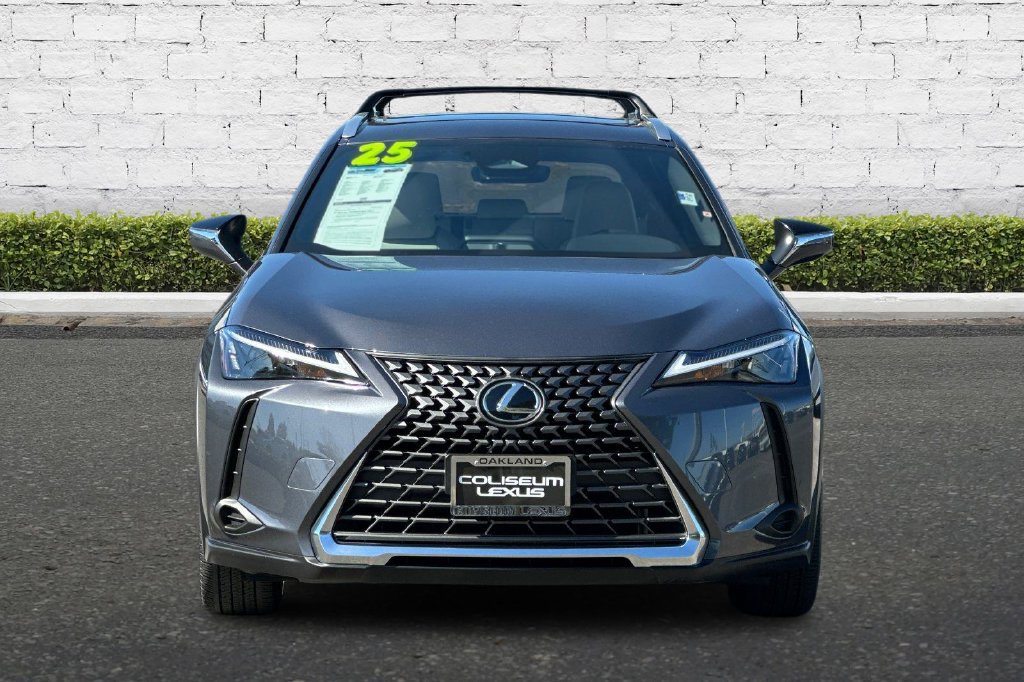 Used 2025 Lexus UX 300h FWD w/ Accessory Package (Z2) image 9