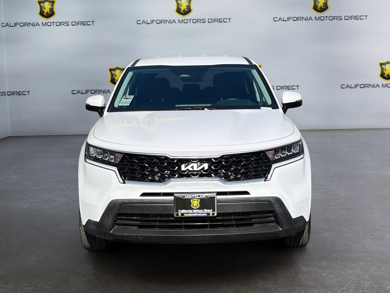 Used 2023 Kia Sorento LX image 8