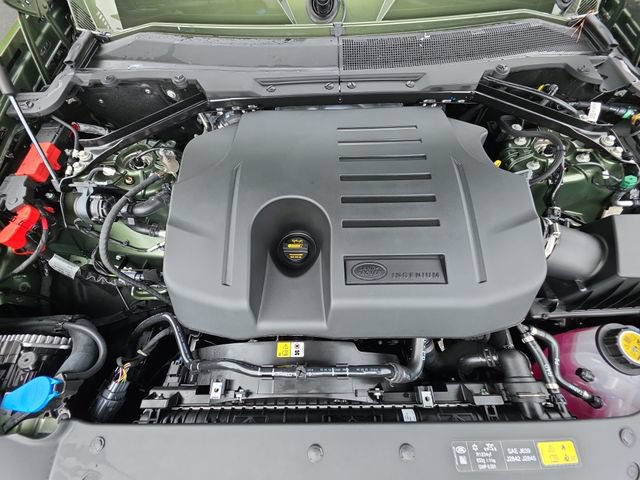 New 2026 Land Rover Defender 110 X-Dynamic SE AWD/4WD image 30