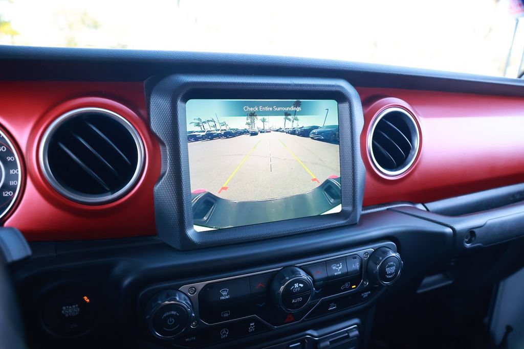 Used 2021 Jeep Gladiator Rubicon AWD/4WD image 27