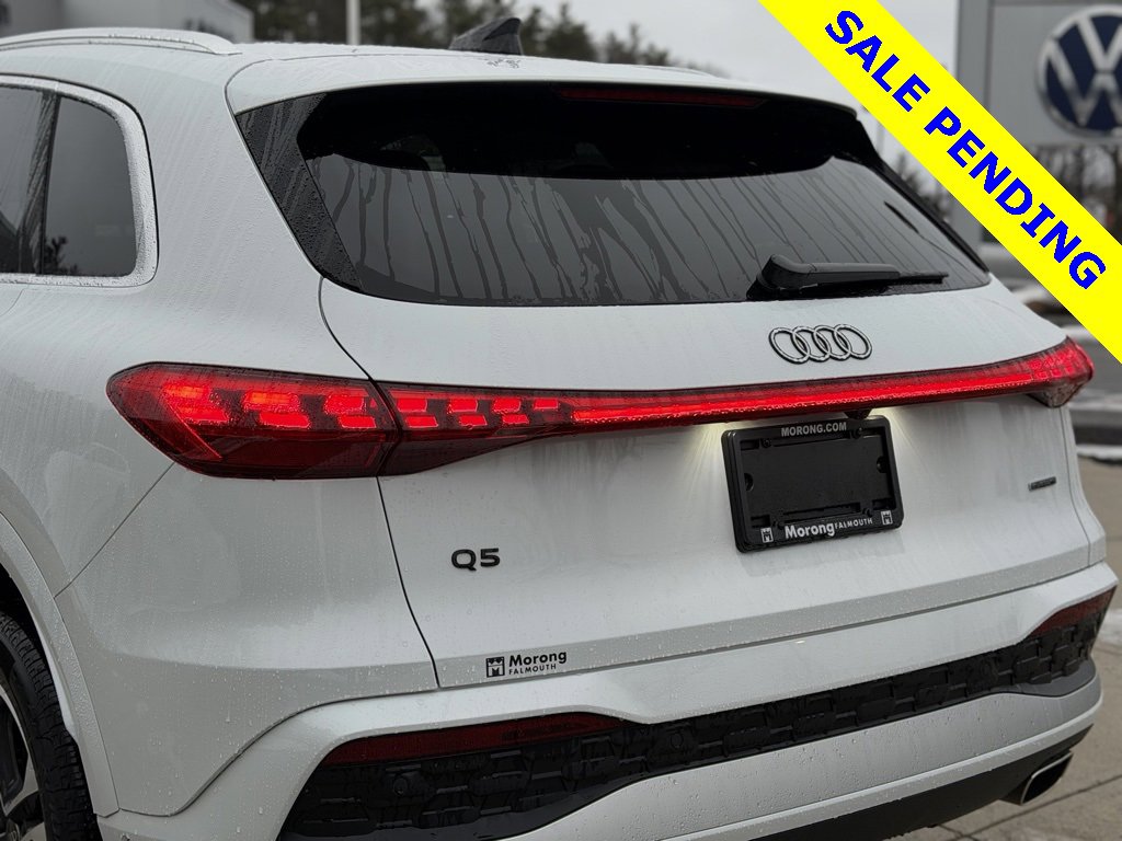 Used 2025 Audi Q5 Premium w/ Convenience Package image 15