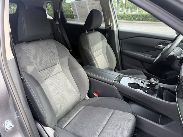 Used 2026 Nissan Rogue SV FWD image 29
