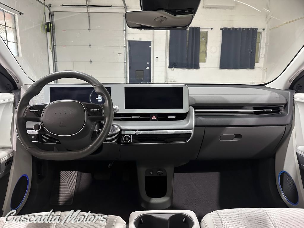 Used 2022 Hyundai Ioniq 5 Limited image 19