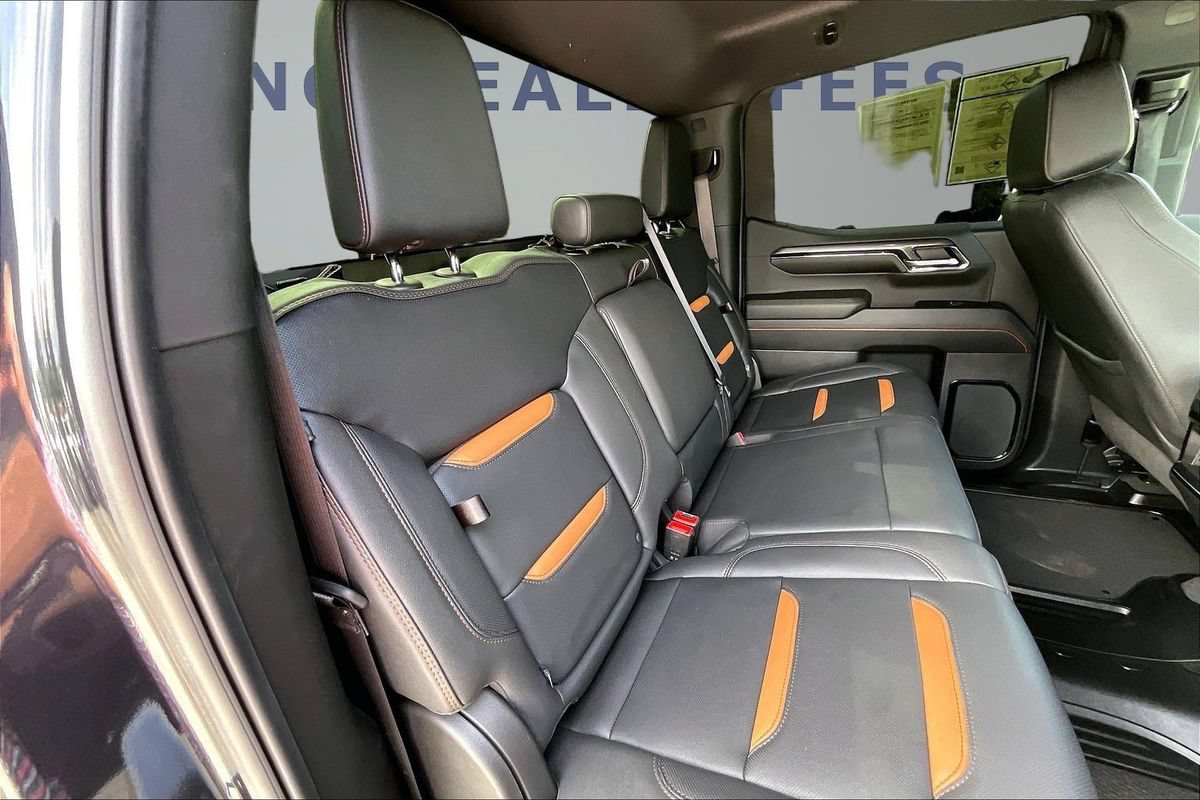Used 2024 GMC Sierra 1500 AT4 AWD/4WD image 24