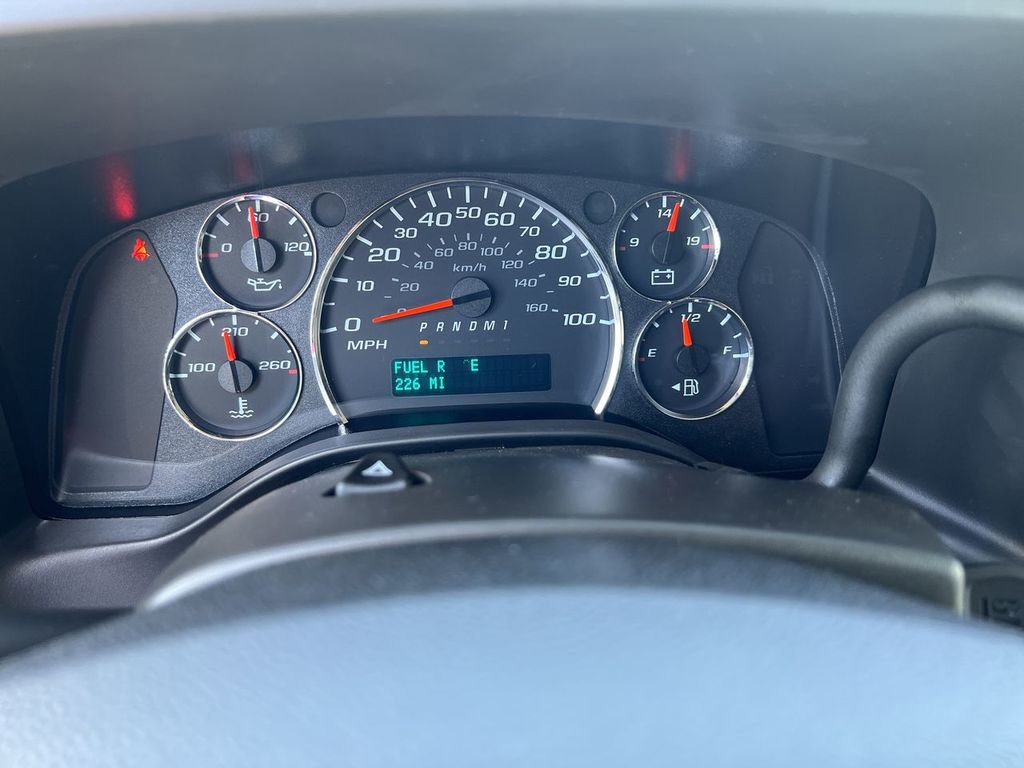 New 2025 Chevrolet Express 2500 w/ Driver Convenience Package image 16