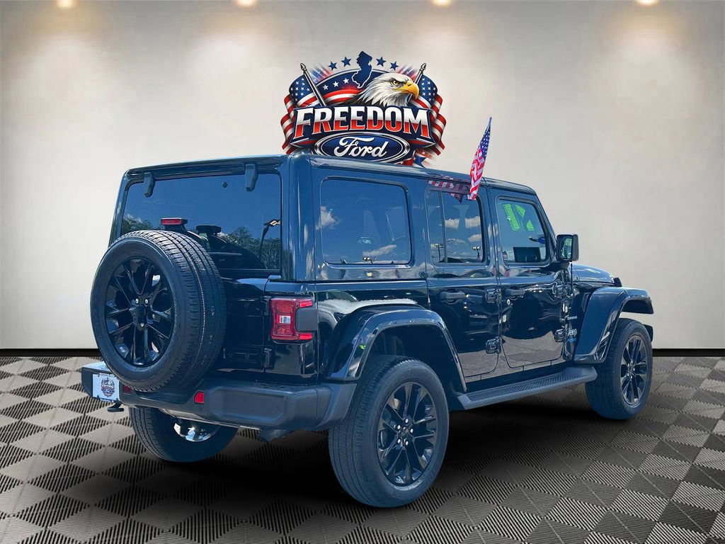 Used 2021 Jeep Wrangler Unlimited Sahara w/ Cold Weather Group AWD/4WD image 4