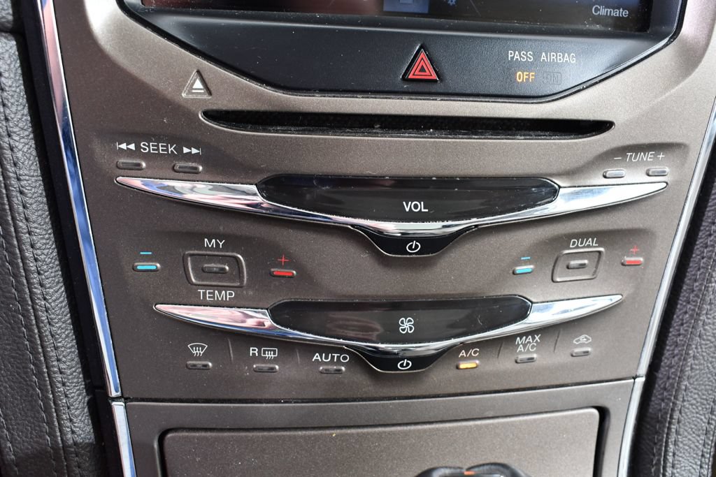 Used 2015 Lincoln MKX AWD w/ Equipment Group 102A image 28