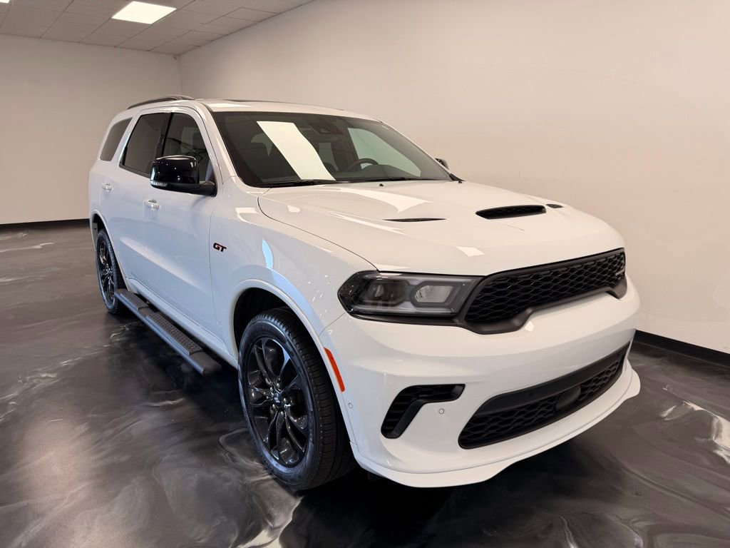 Used 2025 Dodge Durango GT AWD/4WD image 26