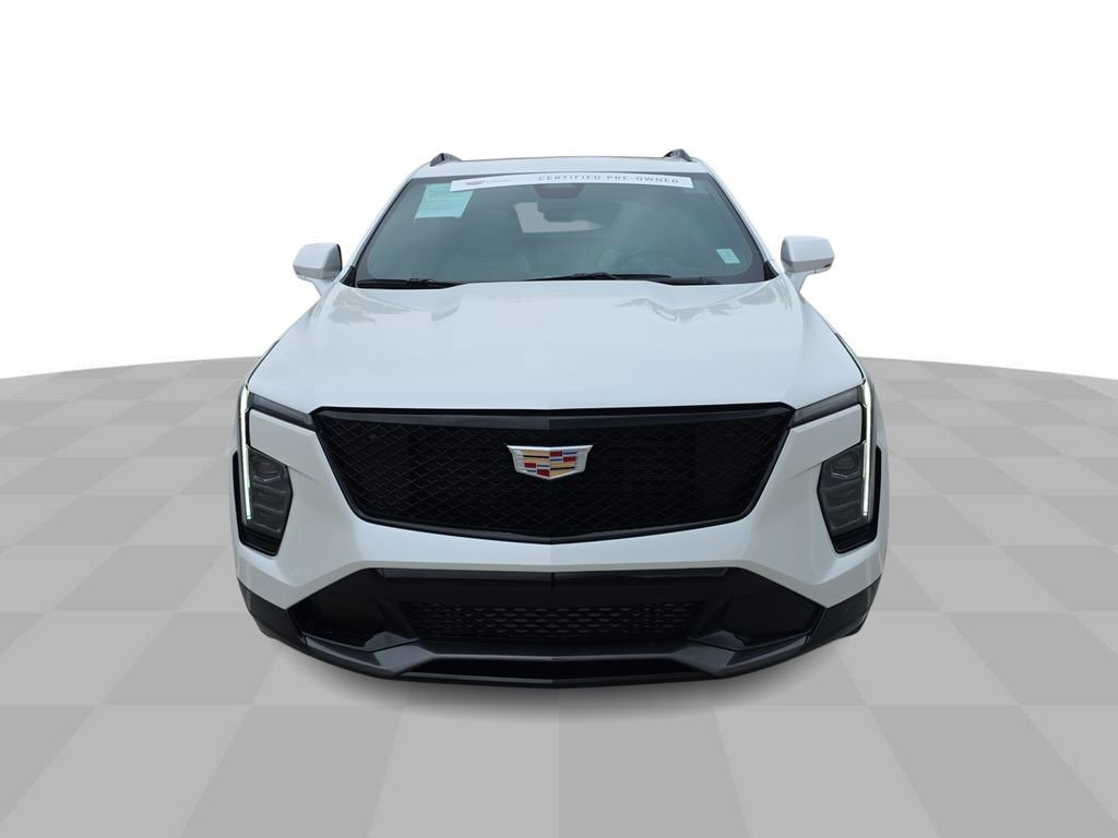 Used 2024 Cadillac XT4 Sport image 3