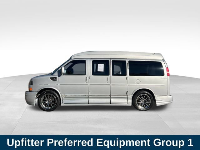 Used 2014 GMC Savana 1500 RWD image 2
