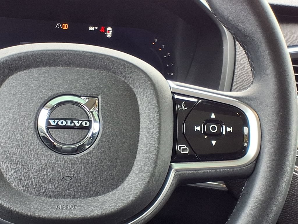 Used 2023 Volvo XC90 B5 Core w/ Protection Package Premier AWD/4WD image 18