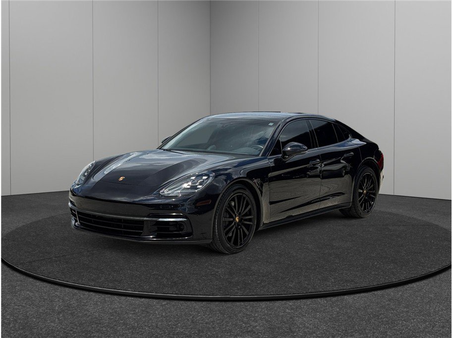 Used 2017 Porsche Panamera 4S image 4