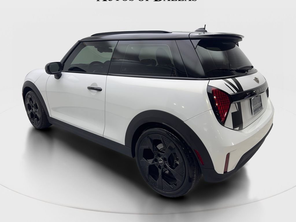 Used 2025 MINI Cooper S FWD image 9