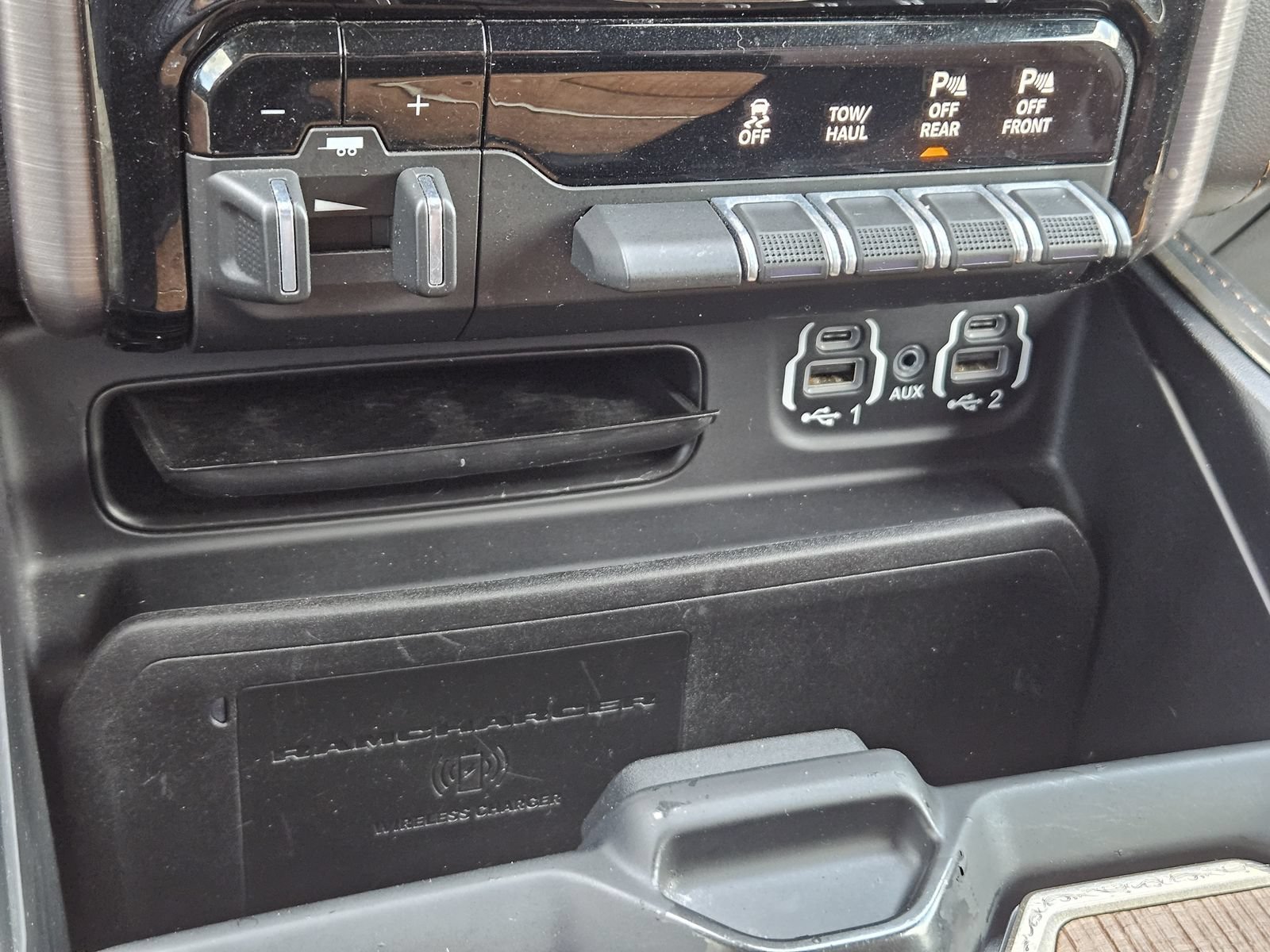 Used 2021 RAM 1500 Limited AWD/4WD image 25