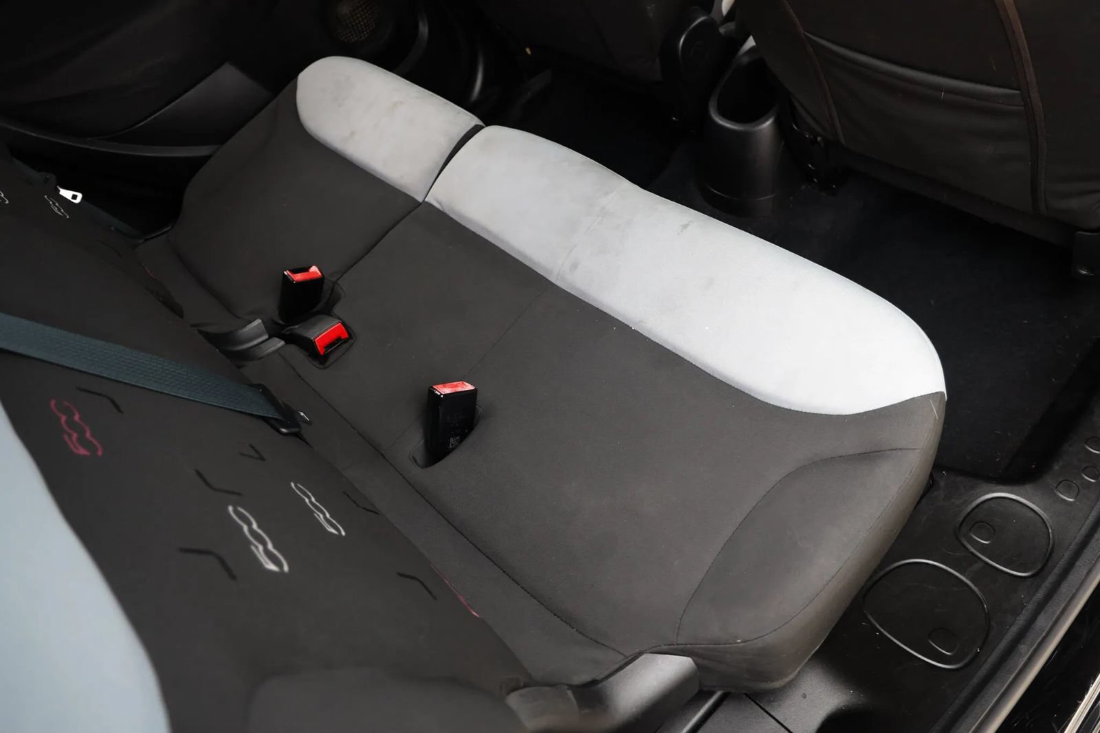 Used 2016 FIAT 500L Pop FWD image 21