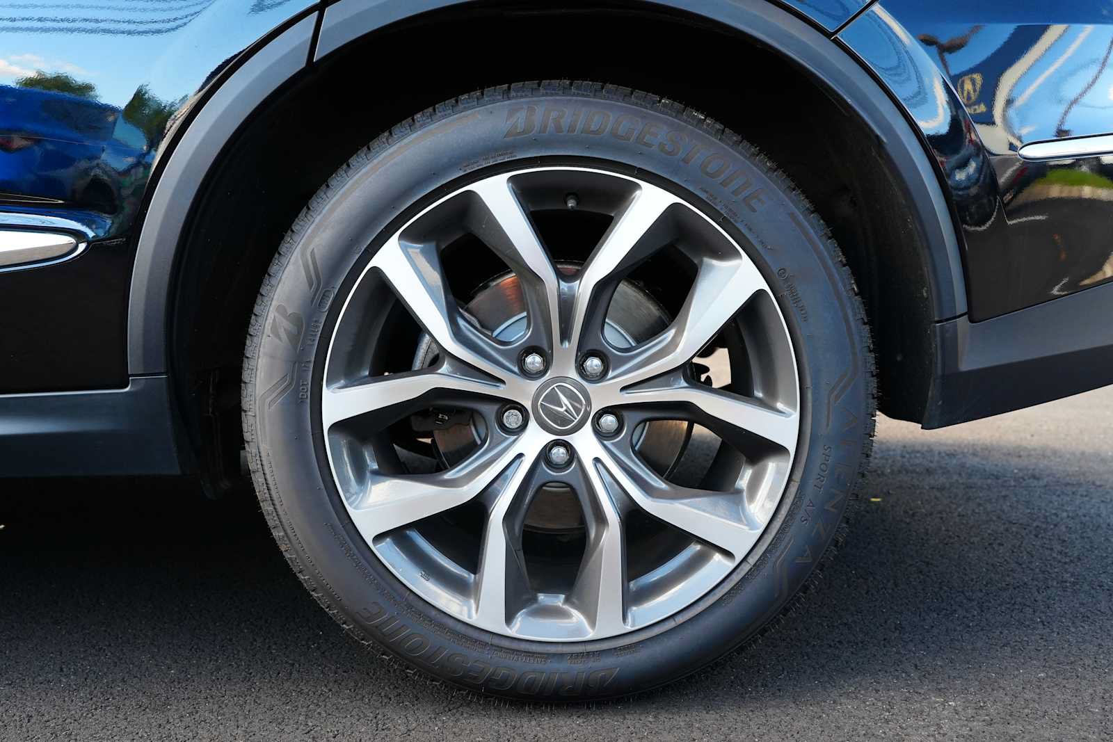 Used 2024 Acura MDX w/ Technology Package AWD/4WD image 11