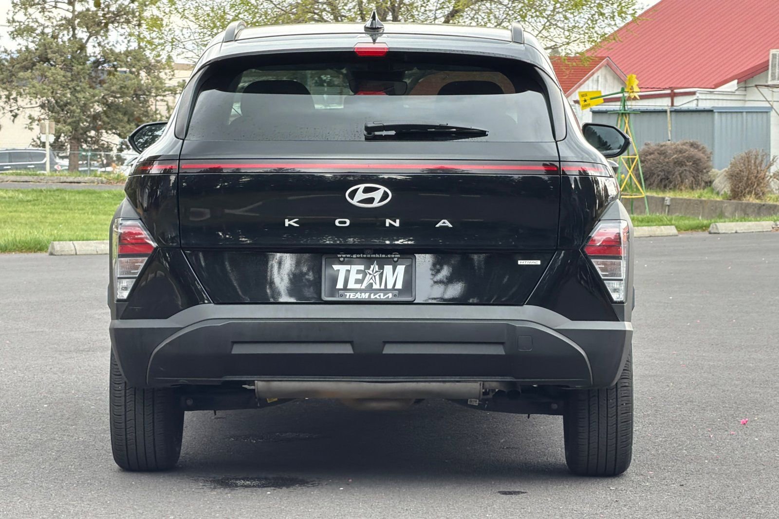 Used 2025 Hyundai Kona SEL AWD/4WD image 5