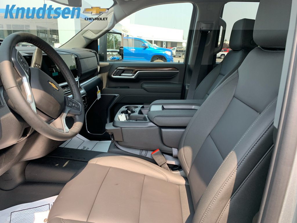 New 2026 Chevrolet Silverado 2500 LT w/ All Star Edition AWD/4WD image 19