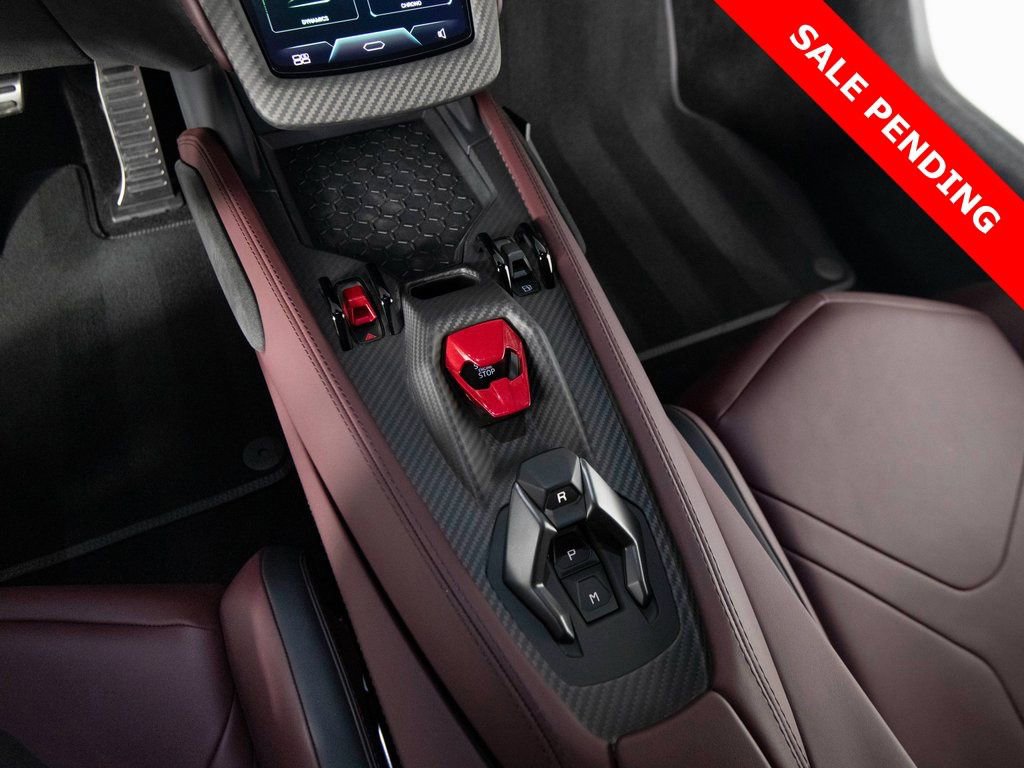 Used 2025 Lamborghini Revuelto image 29