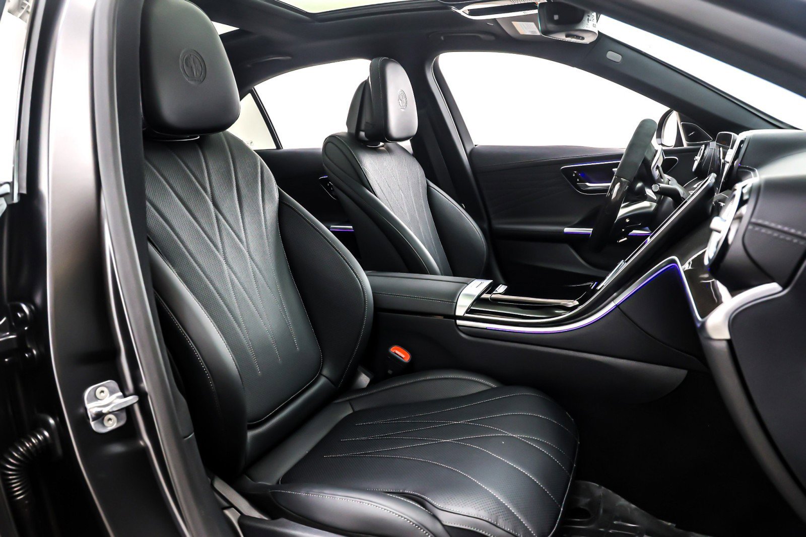 New 2026 Mercedes-Benz C 36 AMG S image 7