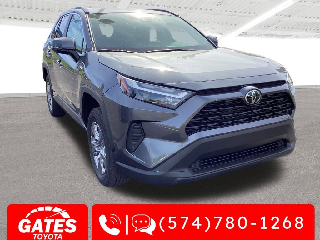 New 2025 Toyota RAV4 XLE w/ Convenience Package image 1