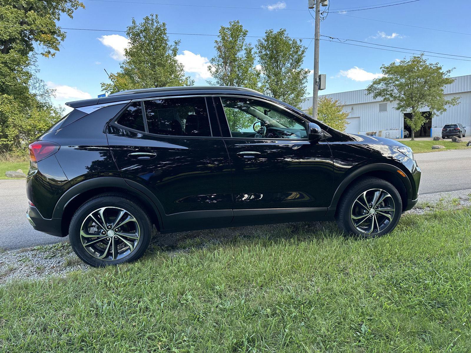 Used 2023 Buick Encore GX Essence w/ Advanced Technology Package AWD/4WD image 25