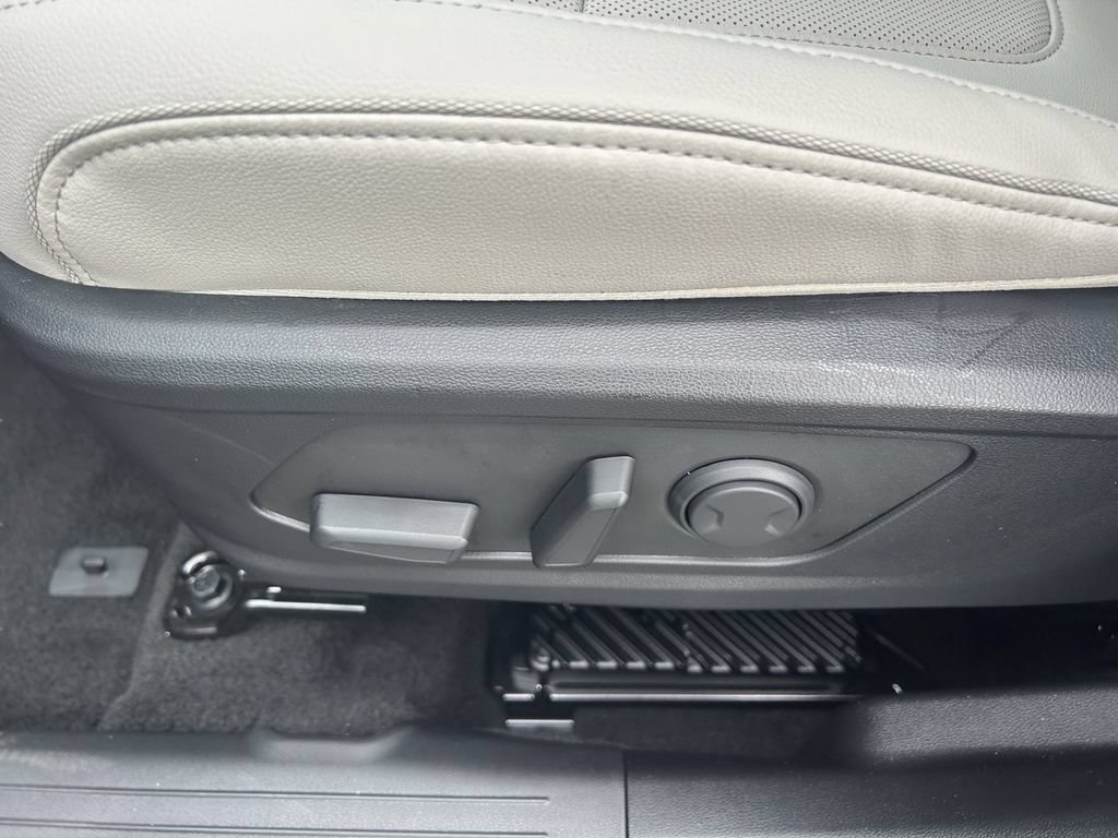 New 2026 Hyundai Tucson Limited AWD/4WD image 22