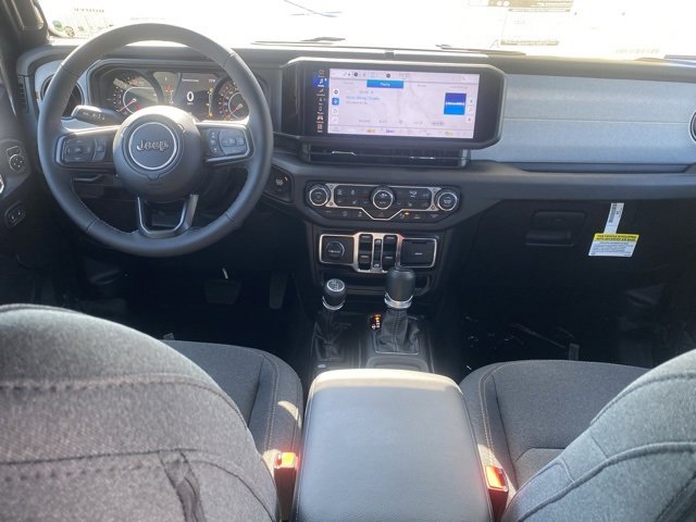 New 2025 Jeep Gladiator Sport image 33