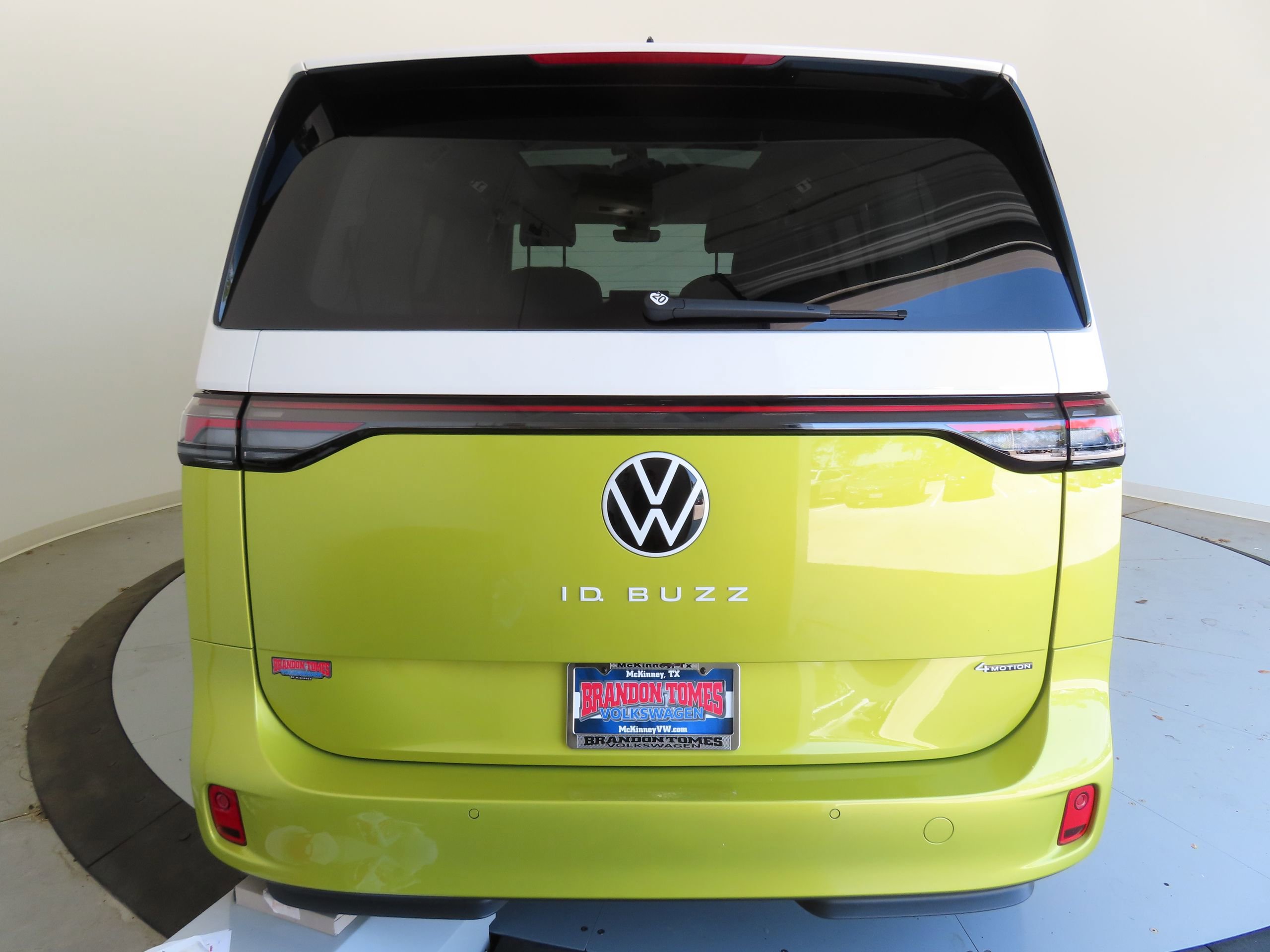 New 2025 Volkswagen ID. Buzz 1st Edition image 5