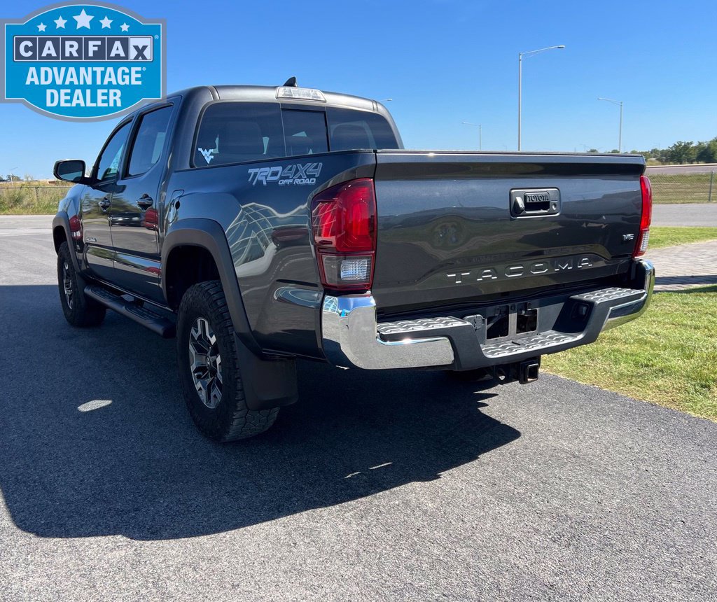 Used 2019 Toyota Tacoma TRD Off-Road w/ Exterior Package AWD/4WD image 6