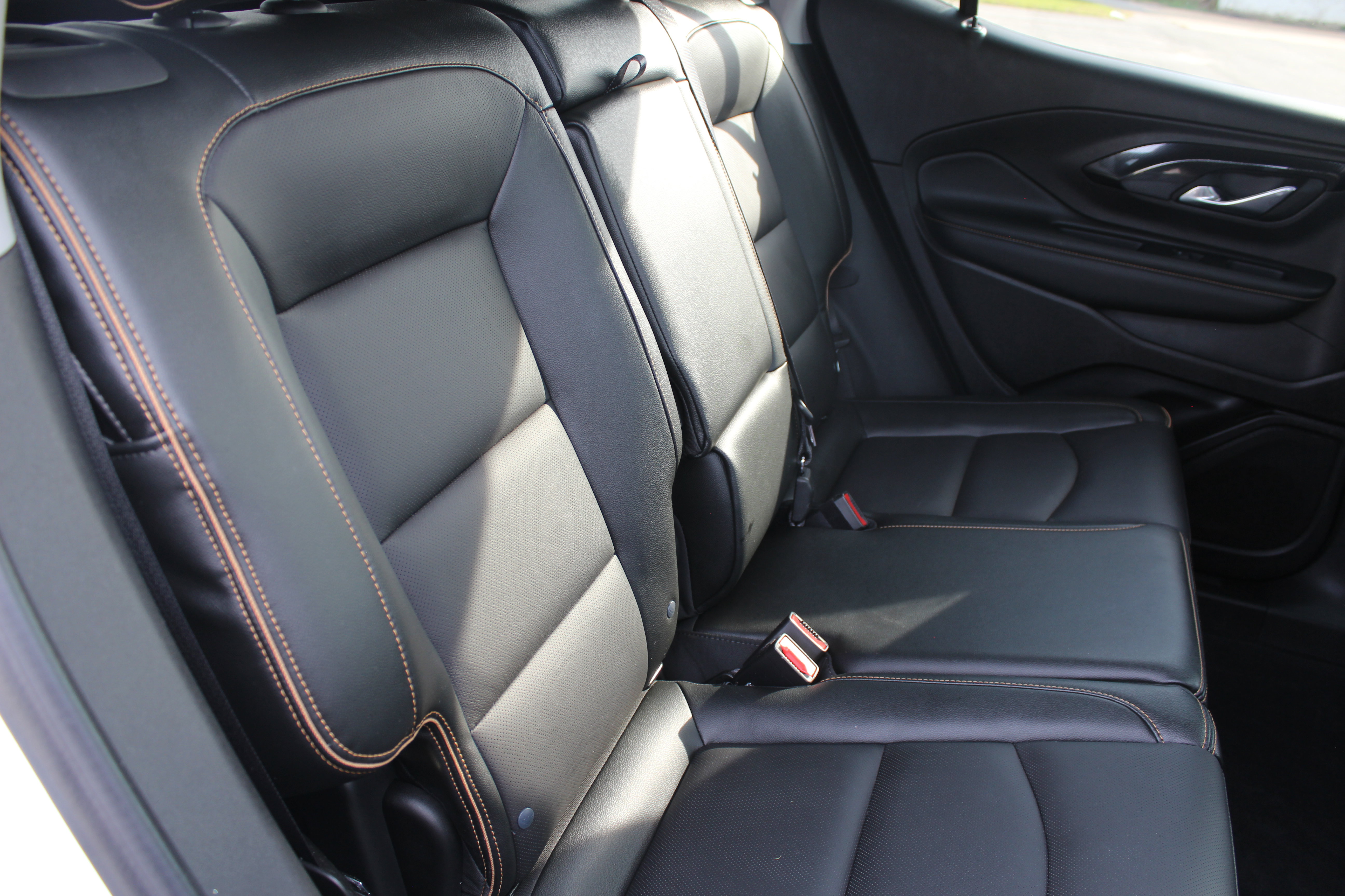 Used 2024 GMC Terrain AT4 image 47