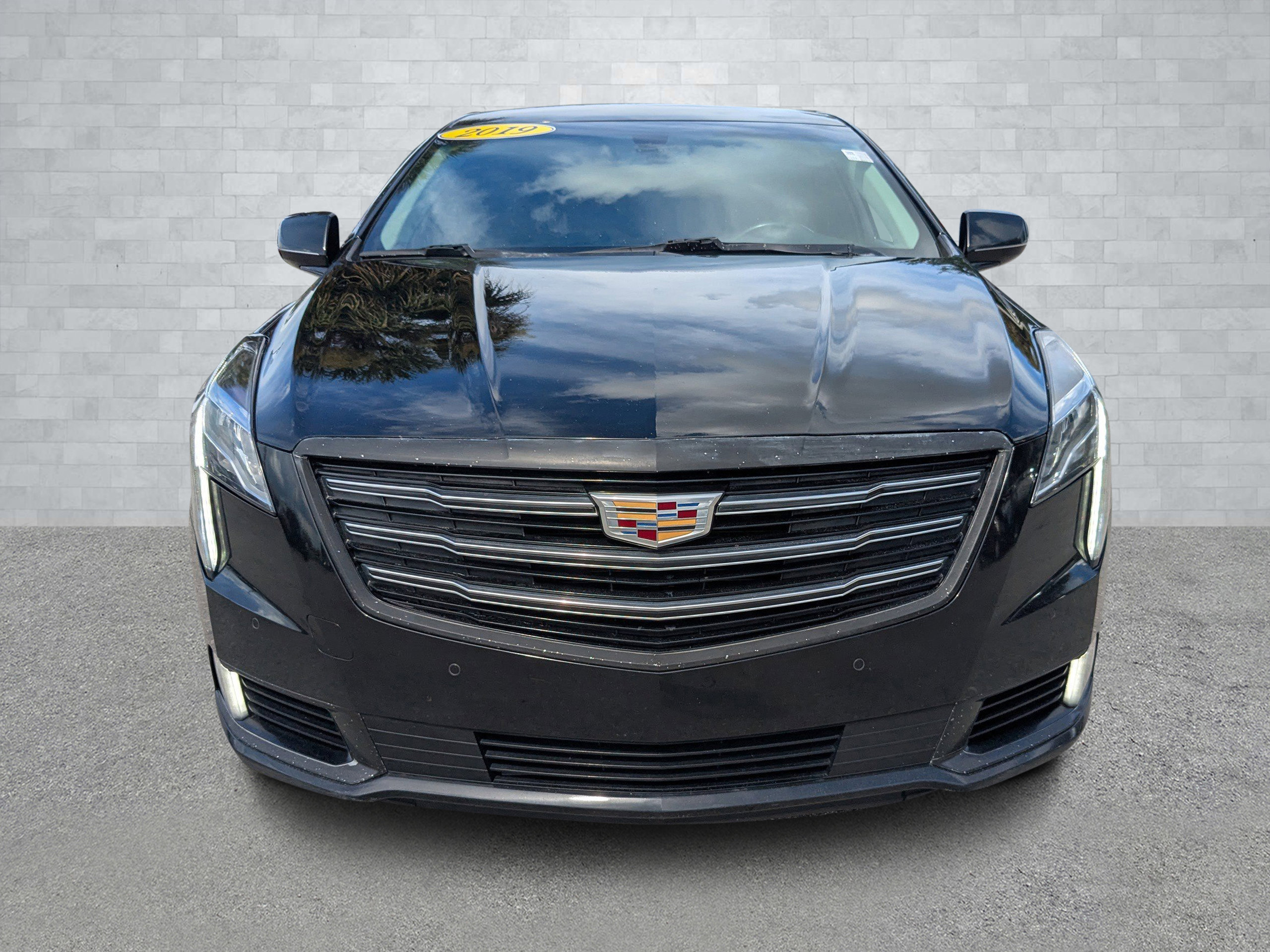 Used 2019 Cadillac XTS Luxury image 3