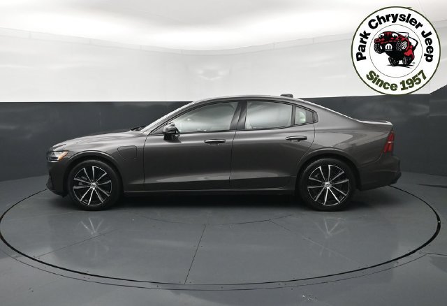 Used 2024 Volvo S60 T8 Plus AWD/4WD image 3