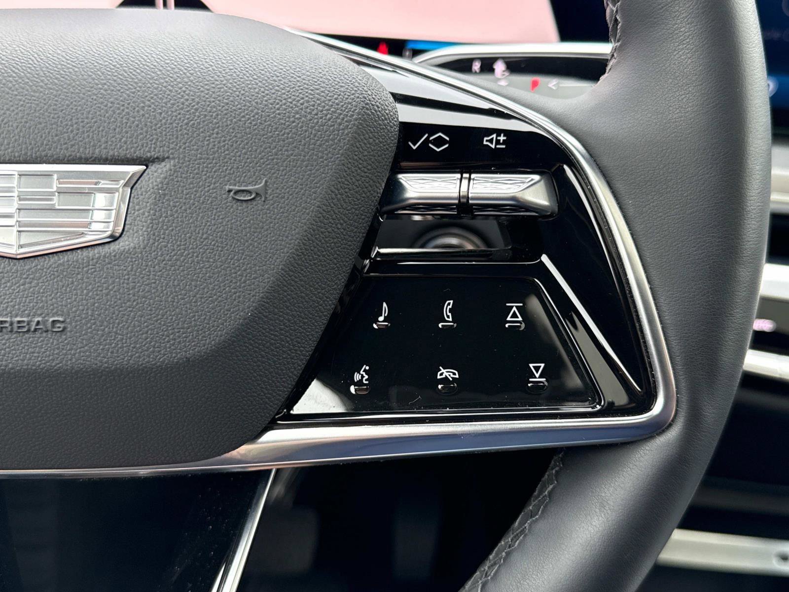 Used 2024 Cadillac Lyriq Luxury w/ LPO, Floor Liner Package image 8