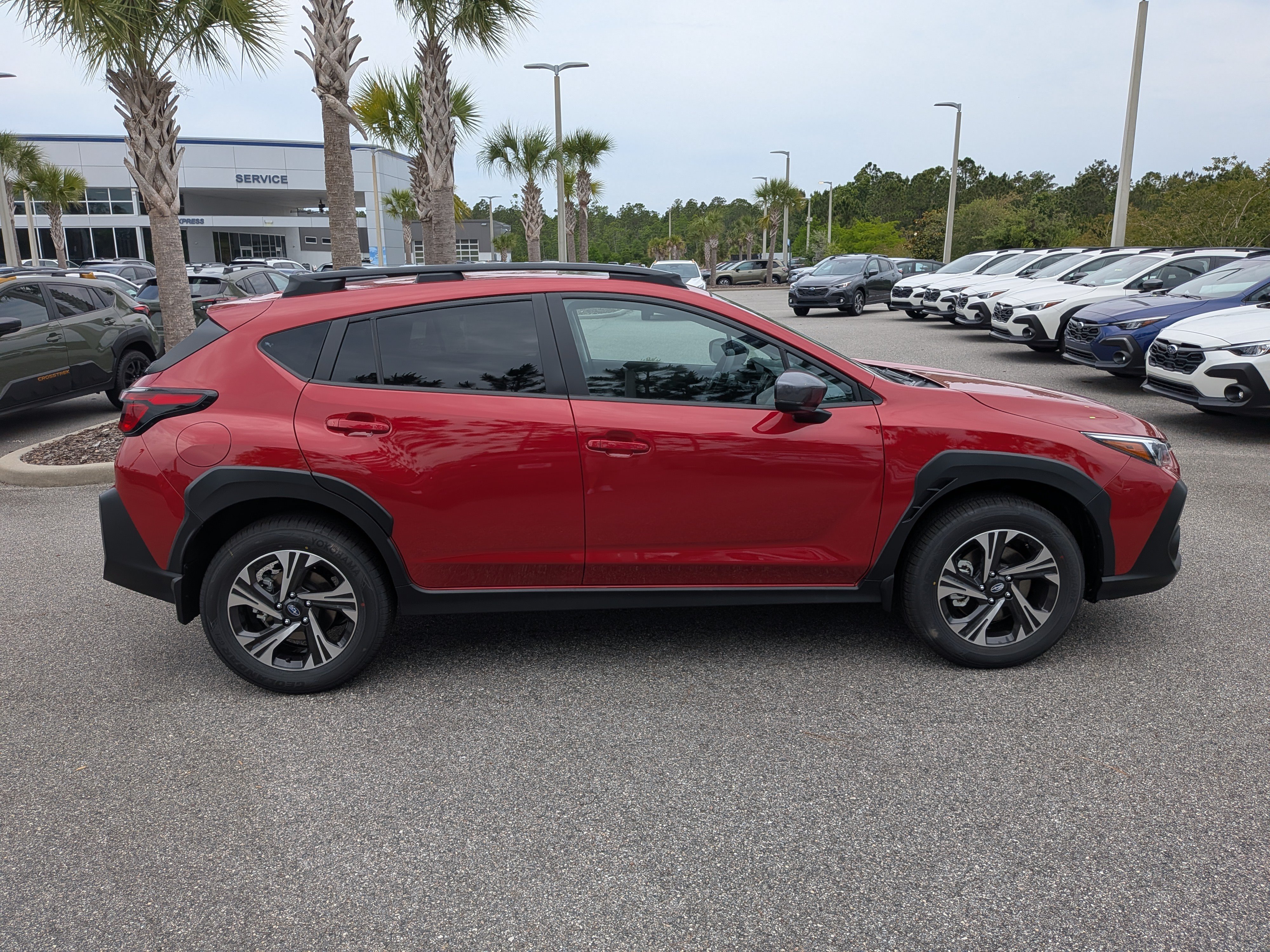 Used 2026 Subaru Crosstrek 2.5i Premium AWD/4WD image 3