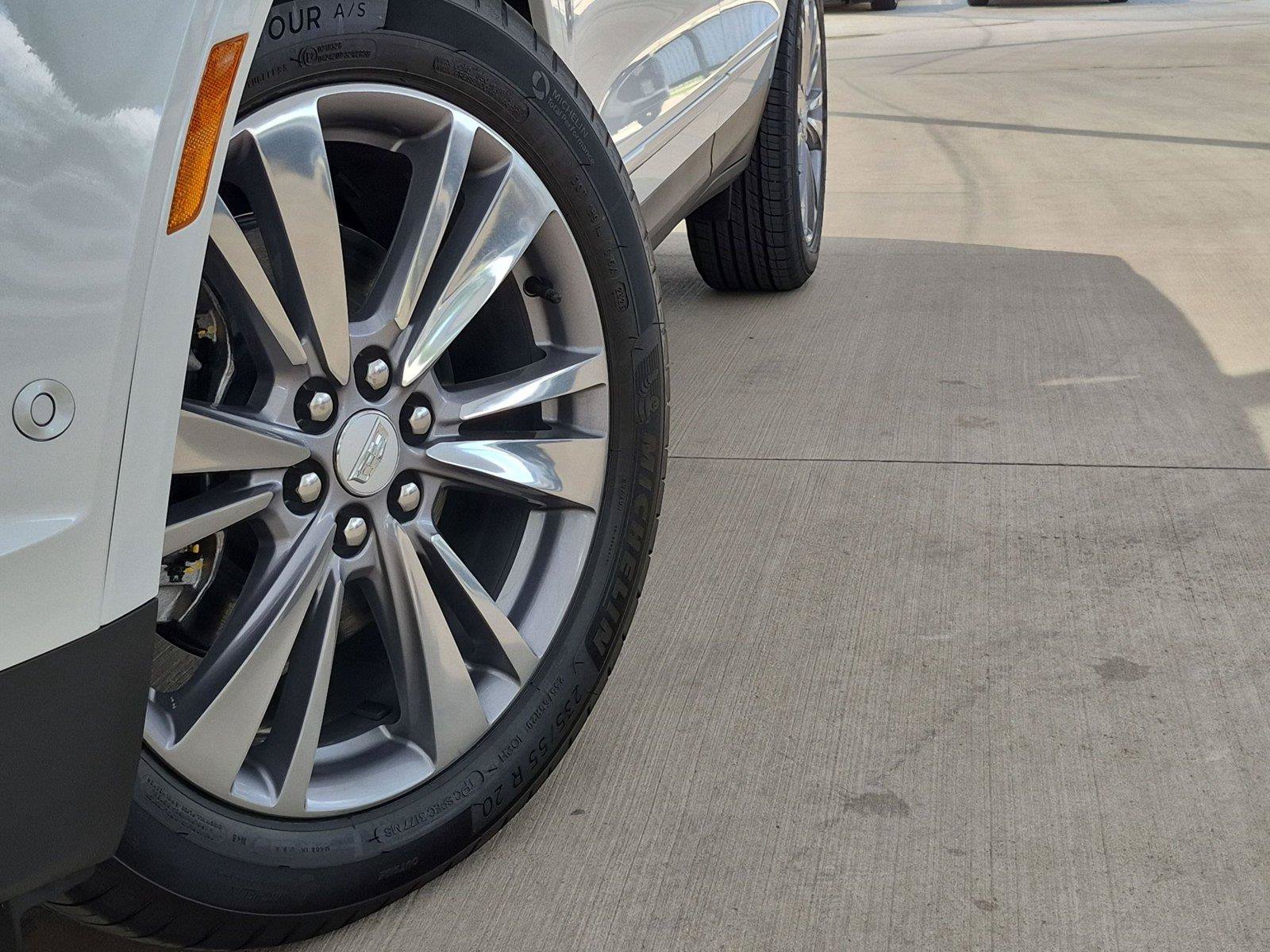 New 2026 Cadillac XT5 Sport FWD image 8