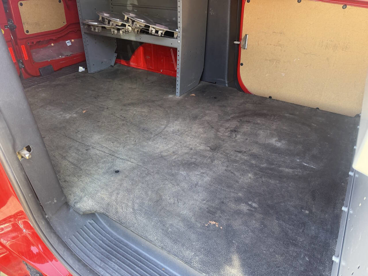 Used 2017 Ford Transit Connect XL image 14