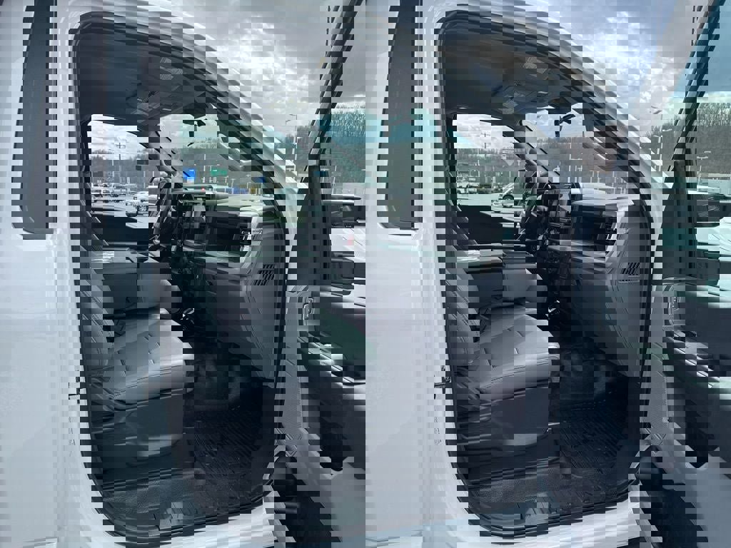 New 2026 Ford F350 XL w/ XL Chrome Package image 16