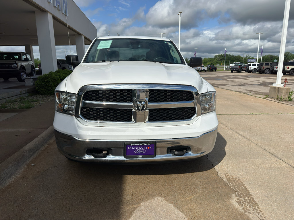 Used 2022 RAM 1500 Classic SLT w/ Protection Group AWD/4WD image 8