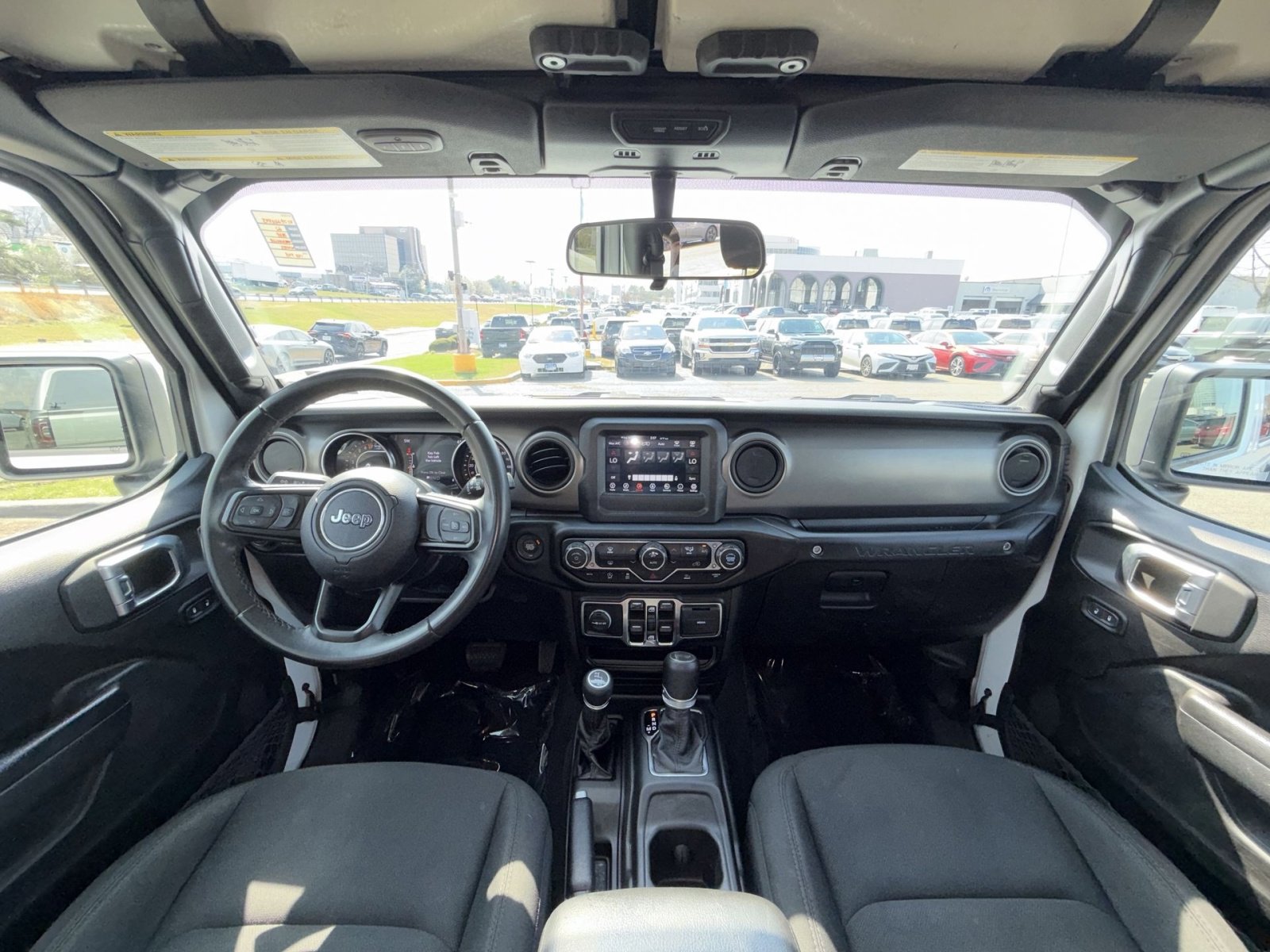 Used 2022 Jeep Wrangler Unlimited Sport image 22