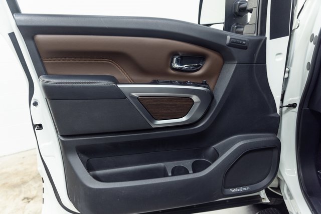 Used 2017 Nissan Titan Platinum Reserve image 10