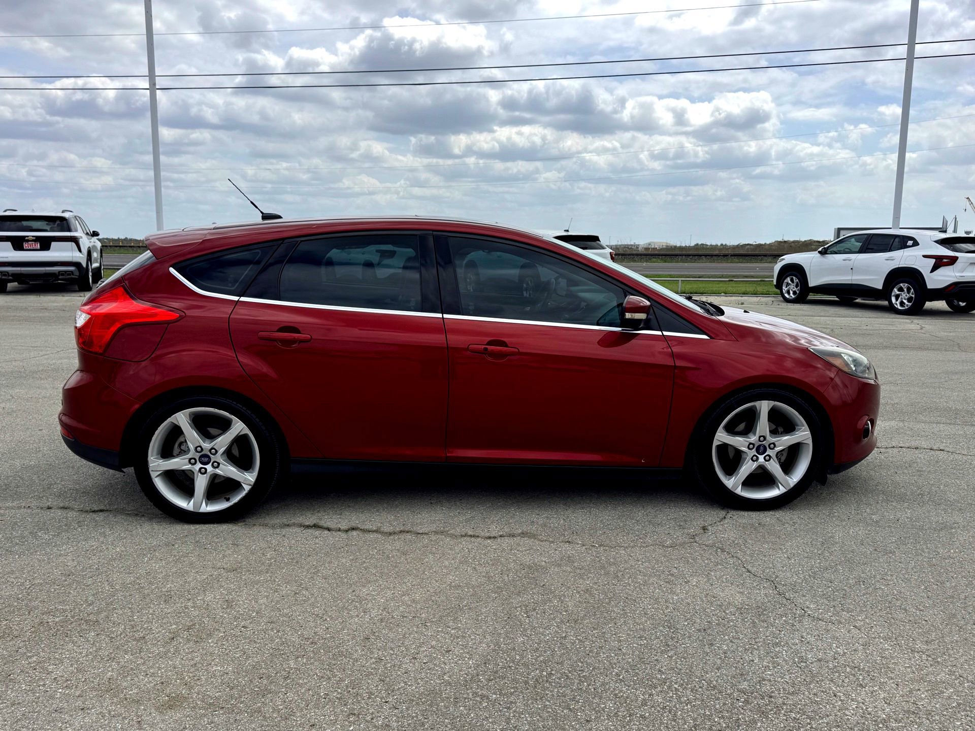 Used 2014 Ford Focus Titanium image 5