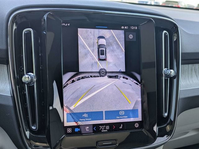 Used 2025 Volvo XC40 B5 Plus w/ Protection Package Premier image 20