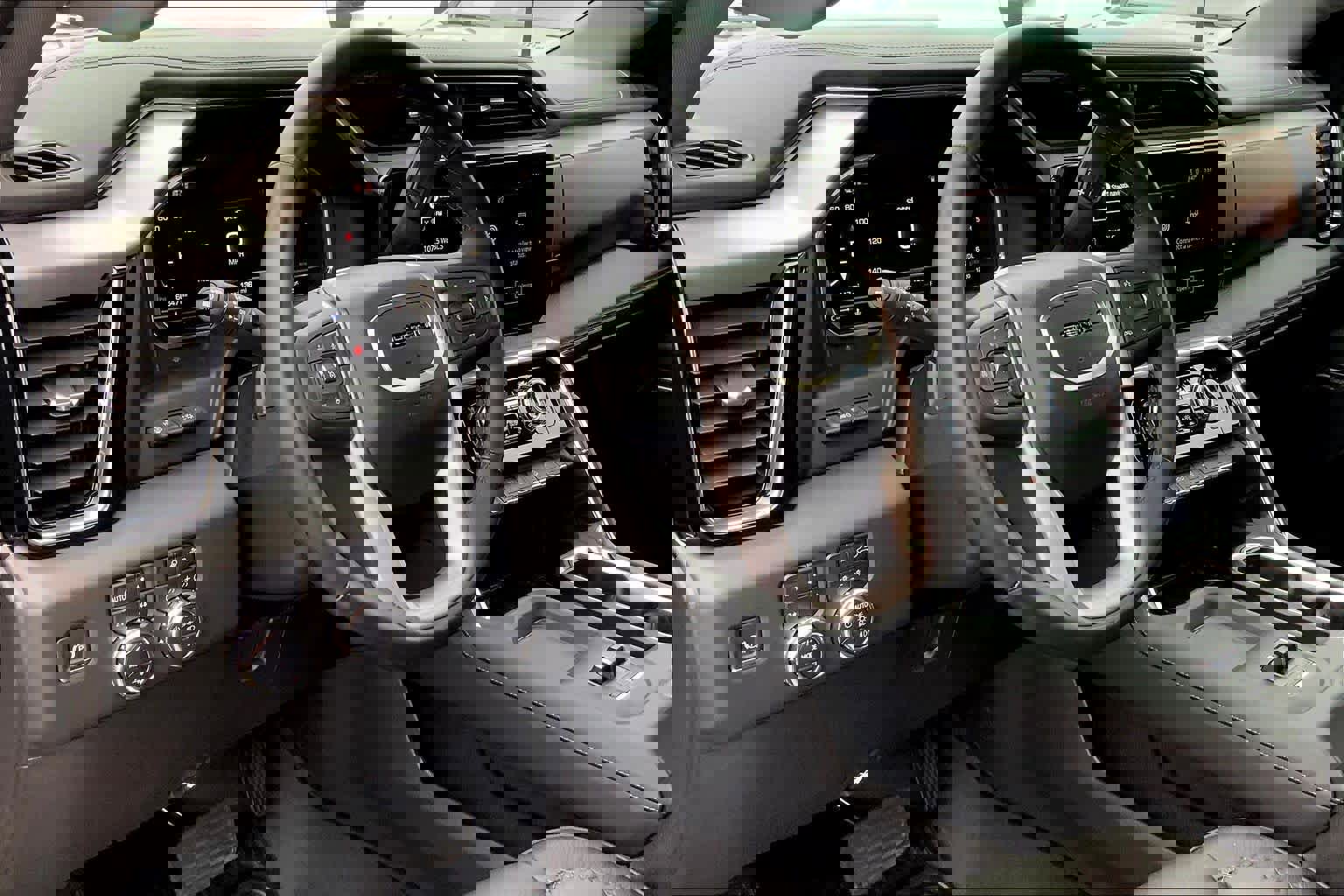 Used 2024 GMC Sierra 2500 Denali w/ Denali Reserve Package image 16