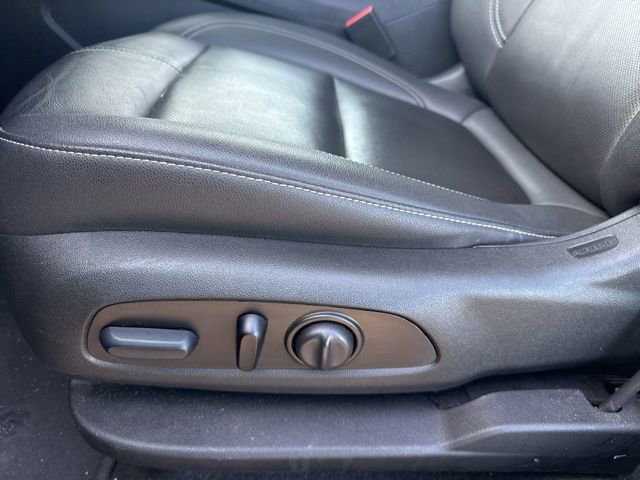 Used 2024 Chevrolet Blazer LT image 11