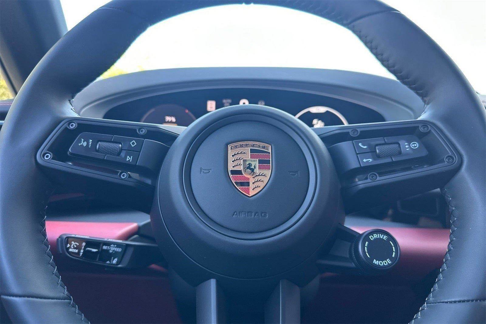 New 2025 Porsche Macan 4S Electric image 98