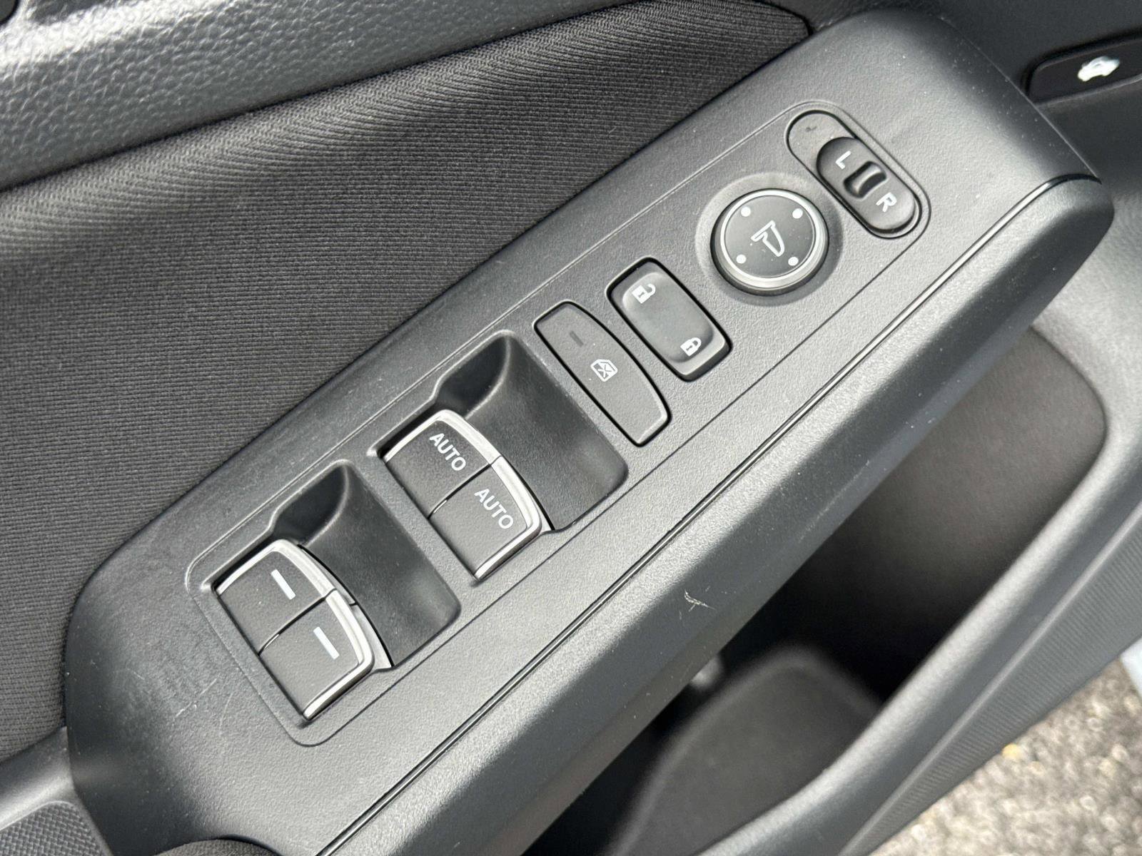 Used 2022 Honda Civic Sport image 16