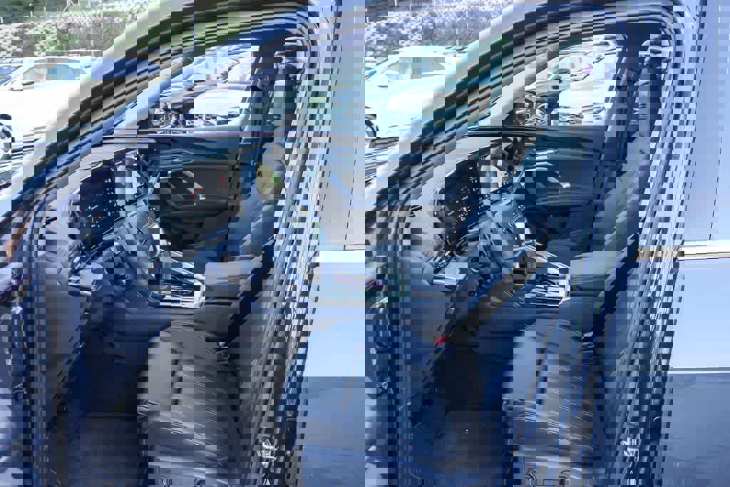 Used 2025 Audi Q5 Premium Plus image 19